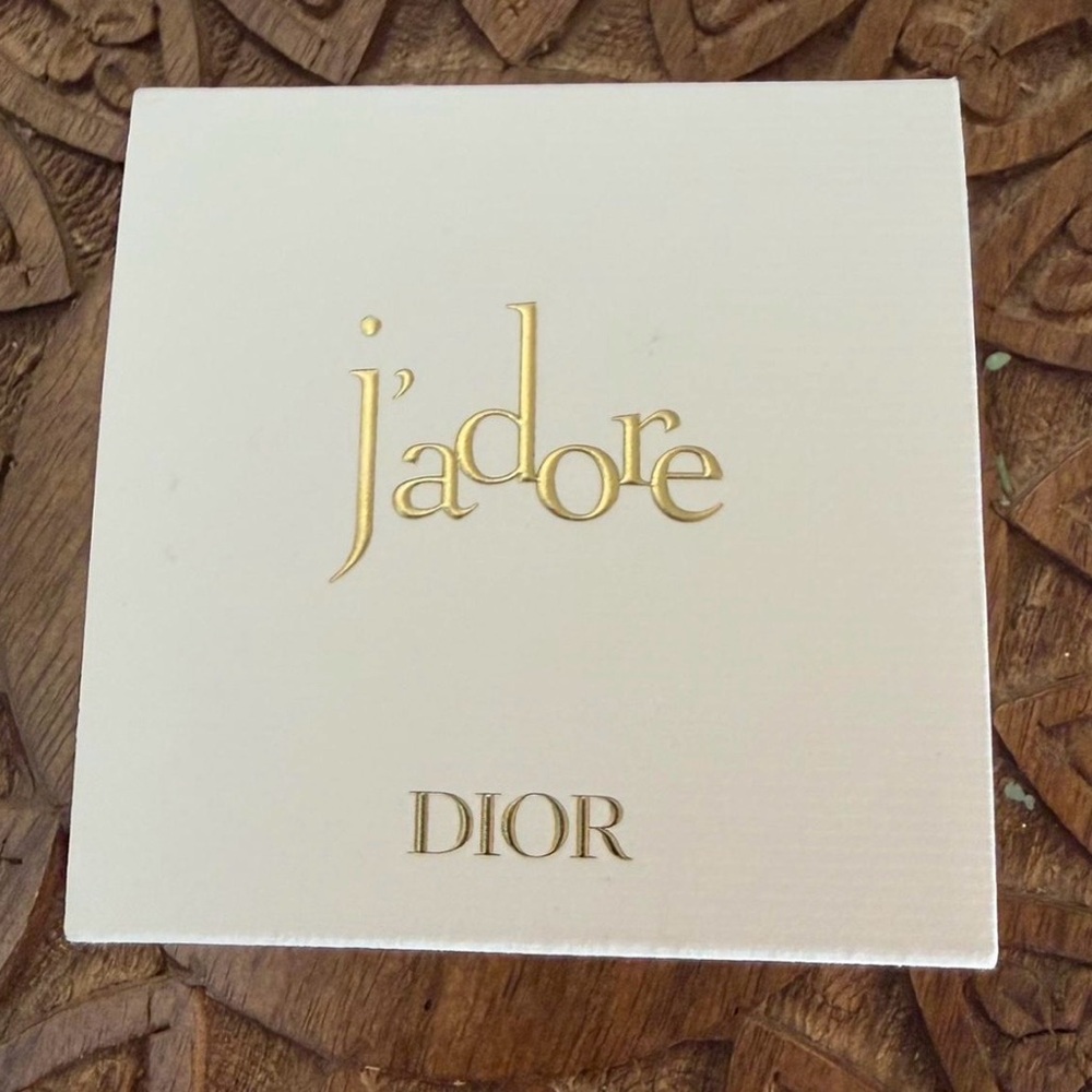 Dior J'adore Sampler Box